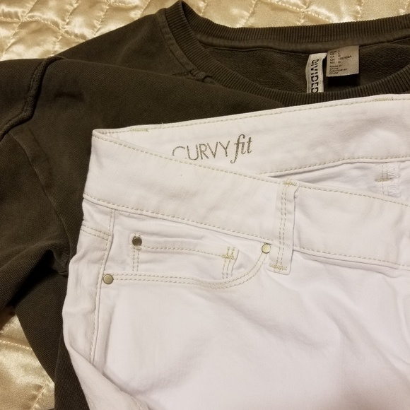 Anne Taylor curvy fit straight leg jeans 4 tall - Picture 2 of 6